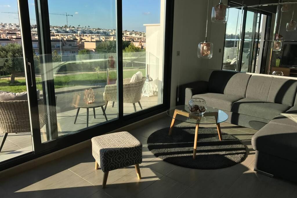 Sun Terrace Apartment Torrevieja Dış mekan fotoğraf