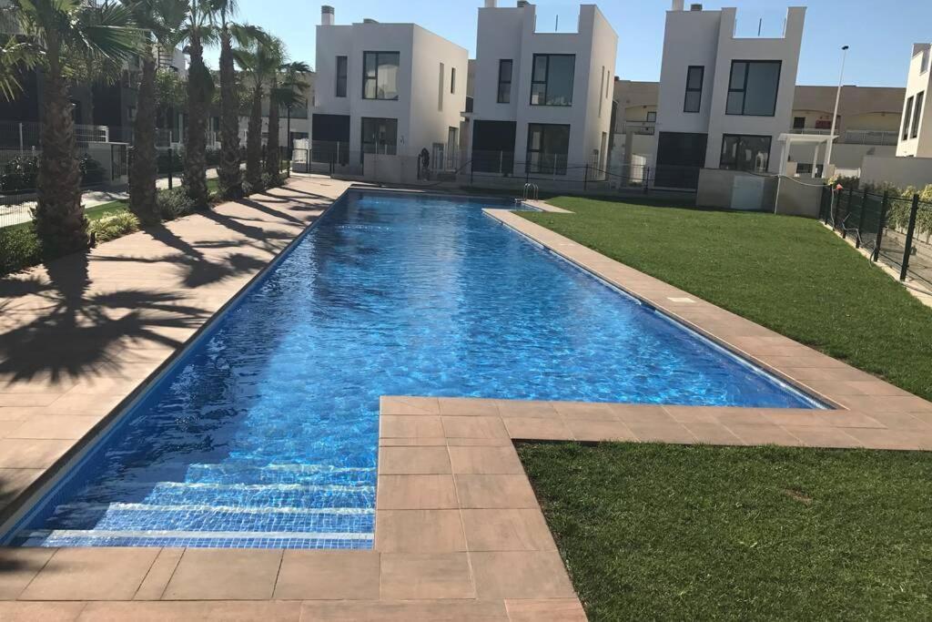 Sun Terrace Apartment Torrevieja Dış mekan fotoğraf
