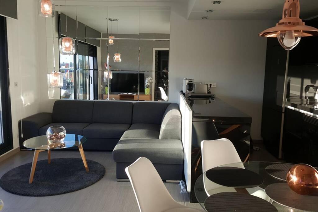 Sun Terrace Apartment Torrevieja Dış mekan fotoğraf